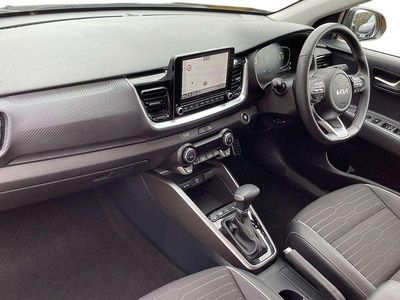 Used Kia Stonic GT-Line S 100 HP (73 kW) 2025 Yellow SUV