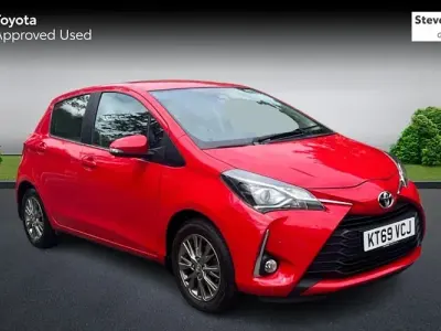 Used Toyota Yaris 111 HP (81 kW) 2020 Red Hatchback