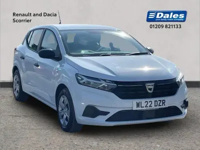 Used Dacia Sandero Essentiel 65 HP (47 kW) 2022 White Hatchback