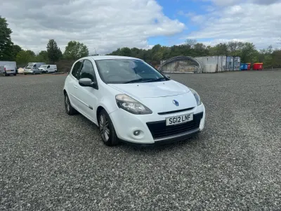 Gebraucht Renault Clio IV Dynamique 2012 Weiß Kleinwagen