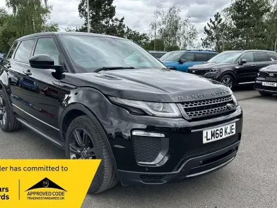 Used Land Rover Range Rover evoque Landmark 180 HP (132 kW) 2018 Black Estate