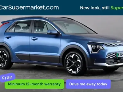 Usado Kia Niro 150 kW (204 HP) 2024 Azul SUV