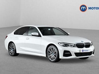 Begagnad BMW 330e M Sport 292 HK (214 kW) 2022 Vit Sedan