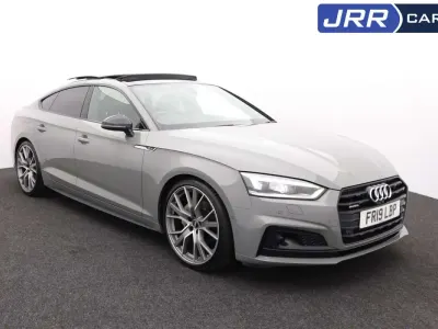 Begagnad Audi A5 Comfort 190 HK (139 kW) 2019 Grå Sportkupé