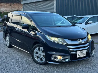 Used Honda Odyssey Hybrid 2016 Blue MPV
