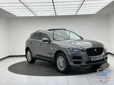 Used Jaguar F-Pace Portfolio 180 HP (132 kW) 2017 Grey SUV