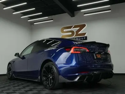 Usado Tesla Model 3 Long Range AWD 366 kW (498 HP) 2022 Azul Sedan
