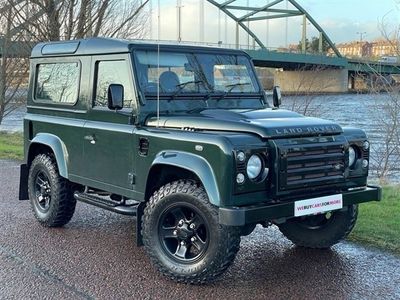 used Land Rover Defender 2.4 90 XS STATION WAGON 3d 122 BHP