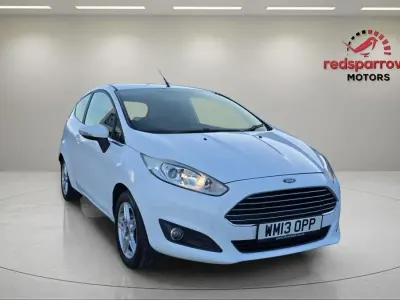 Used Ford Fiesta Zetec 82 HP (60 kW) 2013 White Hatchback