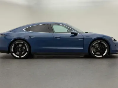 Usado Porsche Taycan Performance Package 419 kW (571 CV) 2021 Berlina