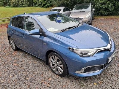 Toyota Auris Hybrid