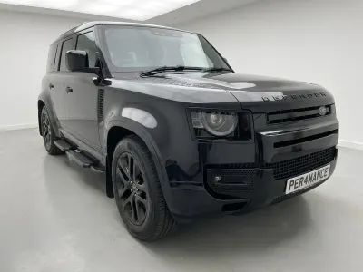Used Land Rover Defender S 250 HP (183 kW) 2023 Black SUV
