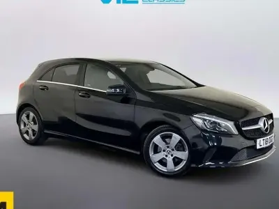 Usado Mercedes A180 Sport Edition 122 HP (89 kW) 2018 Preto Citadino