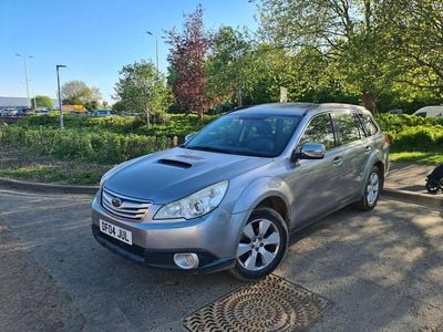Begagnad Subaru Outback 2009 Grå Kombi