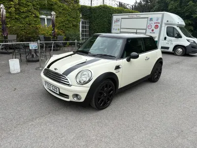 Used Mini Cooper Hatch 120 HP (88 kW) 2007 White Hatchback