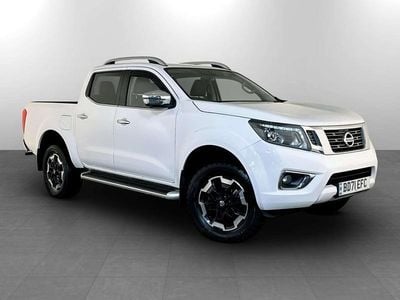 White Used 2021 Nissan Navara Tekna Pickup | £15,995 (Super price)