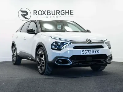 Używany Citroën C4 PureTech 155 KM (114 kW) 2023 Biały SUV
