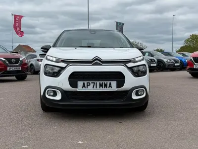 Used Citroën C3 PureTech 2022 Polar white Hatchback