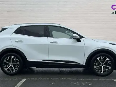 Gebraucht Kia Sportage 148 PS (108 kW) 2023 Weiß SUV
