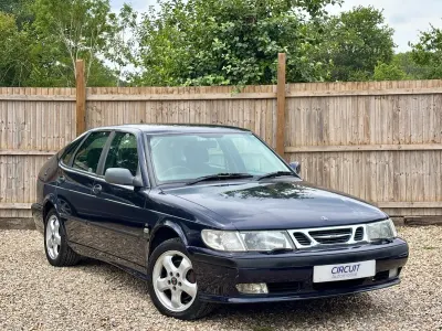 Used Saab 9-3 185 HP (136 kW) 2001 Blue Hatchback