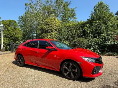 Used Honda Civic SR 2019 Red Hatchback
