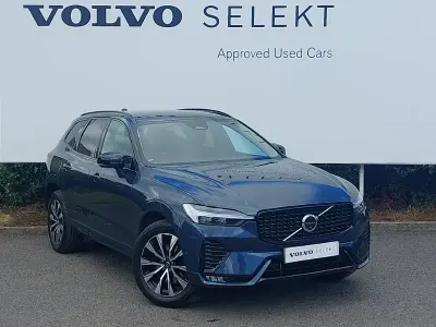 Used Volvo XC60 Plus 250 HP (183 kW) 2024 Blue SUV