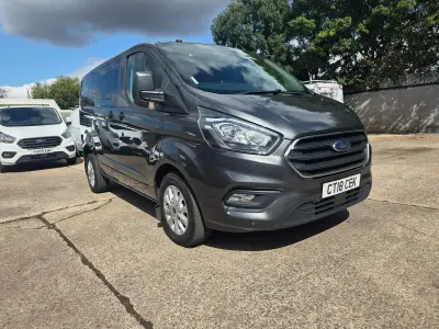 Used Ford Transit Custom Limited 130 HP (95 kW) 2018 Grey Van