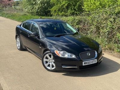 Begagnad Jaguar XF Luxury 238 HK (175 kW) 2010 Svart Sedan