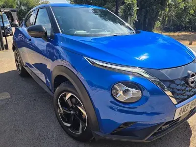 Used Nissan Juke N-Connecta 143 HP (105 kW) 2023 Blue SUV