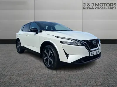 Used Nissan Qashqai N-Connecta 2023 White SUV