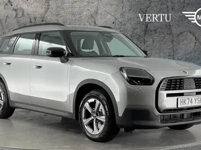 Usado Mini Countryman 168 CV (123 kW) 2025 Plateado SUV