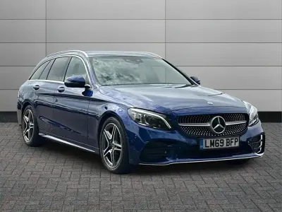 Used Mercedes C300 AMG line 242 HP (177 kW) 2019 Blue Estate