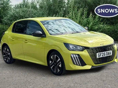 Used Peugeot 208 Allure 101 HP (74 kW) 2025 Yellow Hatchback