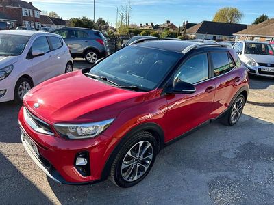 Used Kia Stonic First Edition 108 HP (79 kW) 2017 Red SUV