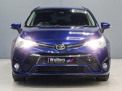 Used Toyota Avensis Business Edition 112 HP (82 kW) 2016 Blue Estate