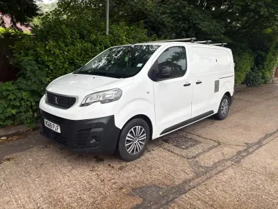 Used Peugeot Expert S 2018 White Van