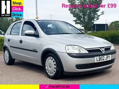 Second-hand Vauxhall Corsa Comfort 74 CP (54 kW) 2002 Argintiu Hatchback