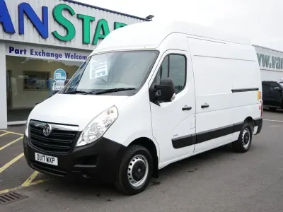 Begagnad Vauxhall Movano 145 HK (106 kW) 2017 Vit Minibuss