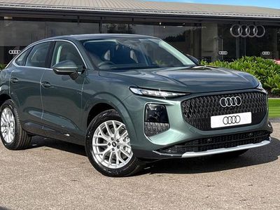 New Audi Q3 Sportback Sport 204 HP (150 kW) 2026 Green SUV