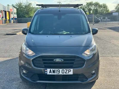Begagnad Ford Transit Connect Limited 120 HK (88 kW) 2019 Grå Minibuss