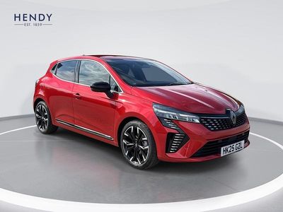 Renault id flame red Used 2025 Renault Clio V Techno Hatchback | £16,999 (Fair price)