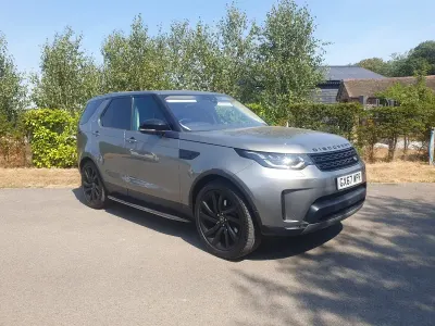 Used Land Rover Discovery 5