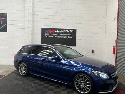 Used Mercedes C220 AMG Line Premium Plus 170 HP (125 kW) 2017 Blue Estate