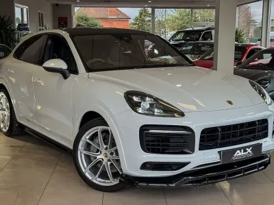 Used Porsche Cayenne 440 HP (323 kW) 2020 SUV