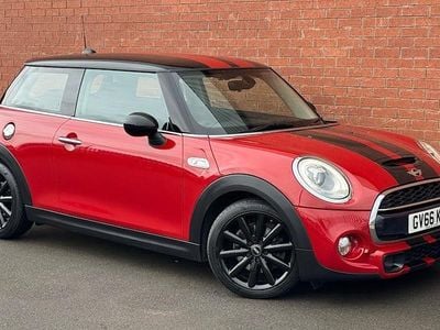 Used Mini Cooper S Hatch 192 HP (141 kW) 2017 Red Hatchback