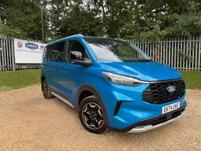 Used Ford Tourneo Custom Active 170 HP (125 kW) 2024 Blue Van