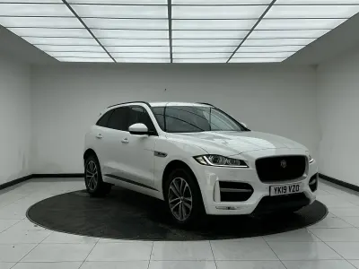 Used Jaguar F-Pace R-Sport 180 HP (132 kW) 2019 White SUV