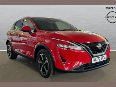 Used Nissan Qashqai N-Connecta 187 HP (137 kW) 2023 Red SUV