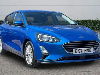 Used Ford Focus Titanium 125 HP (91 kW) 2021 Blue Hatchback