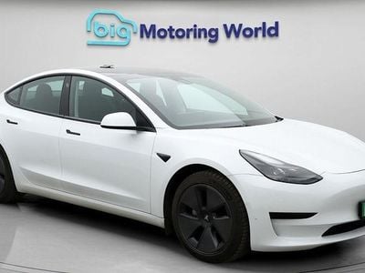 White Used 2021 Tesla Model 3 Standard Range Sedan | £14,800 (Fair price)